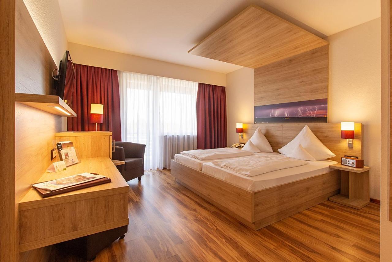Flair-Hotel Zum Benediktiner Schwarzach am Main Ngoại thất bức ảnh