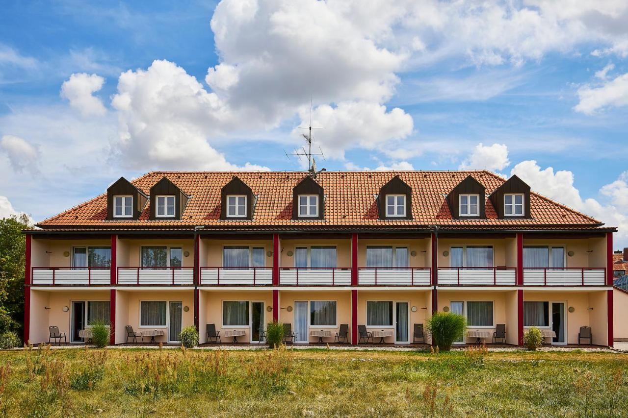 Flair-Hotel Zum Benediktiner Schwarzach am Main Ngoại thất bức ảnh