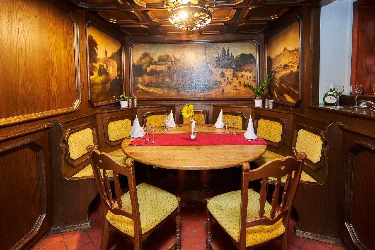 Flair-Hotel Zum Benediktiner Schwarzach am Main Ngoại thất bức ảnh