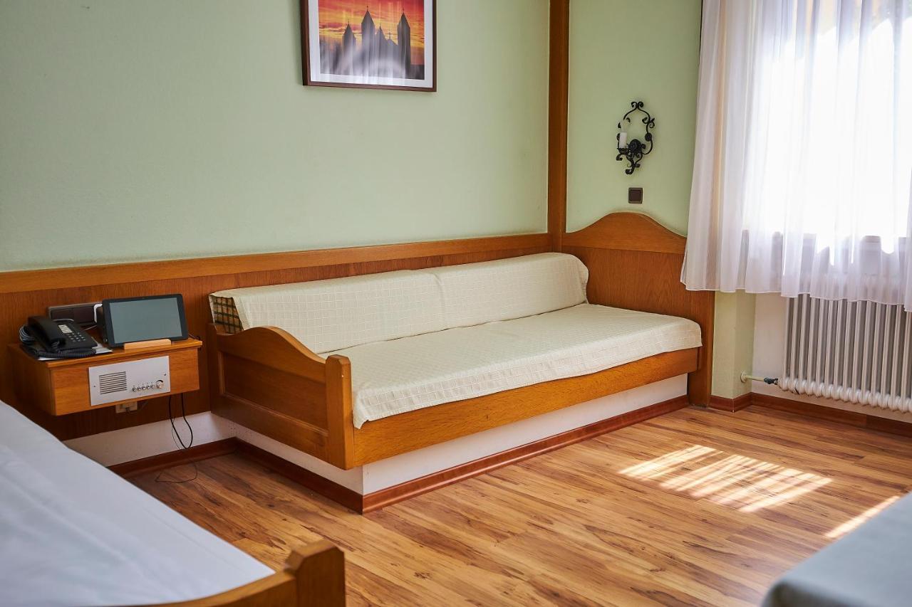Flair-Hotel Zum Benediktiner Schwarzach am Main Ngoại thất bức ảnh