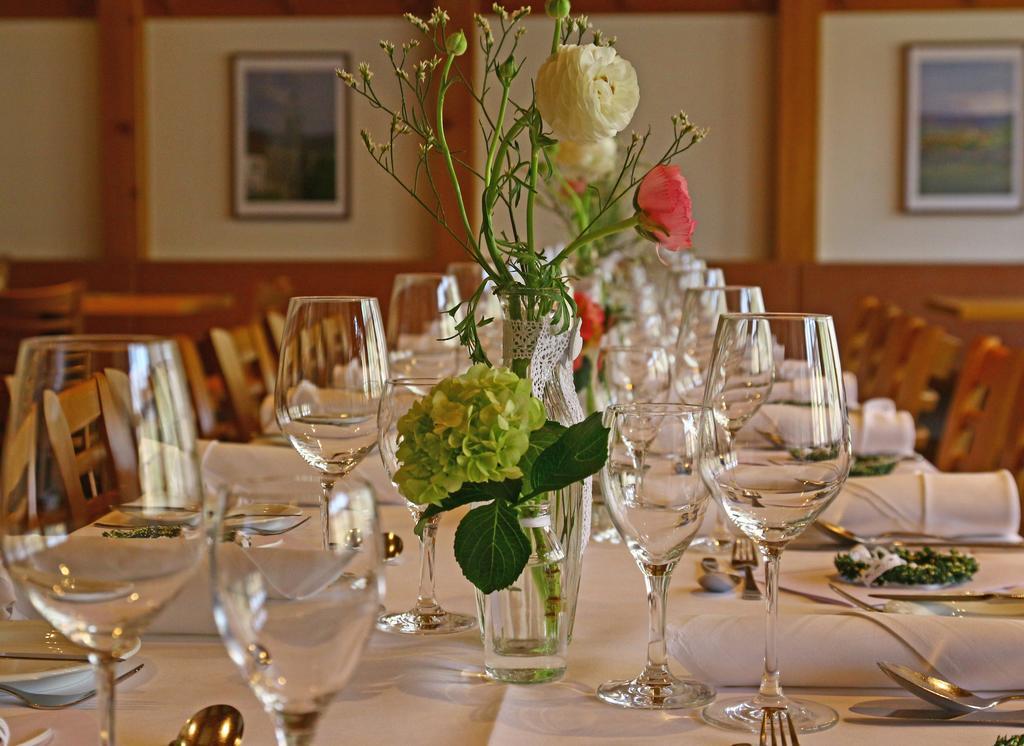 Flair-Hotel Zum Benediktiner Schwarzach am Main Ngoại thất bức ảnh