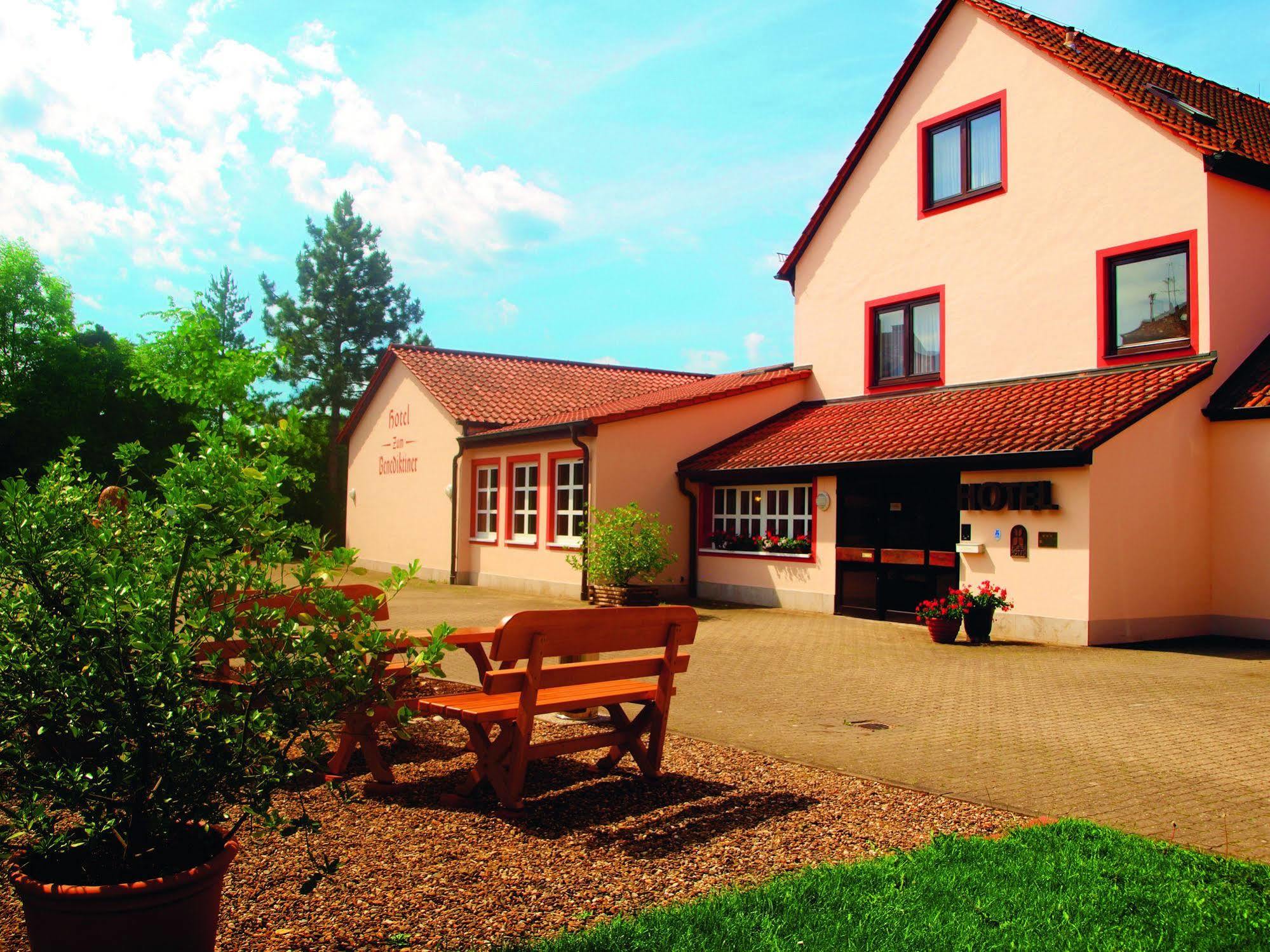 Flair-Hotel Zum Benediktiner Schwarzach am Main Ngoại thất bức ảnh