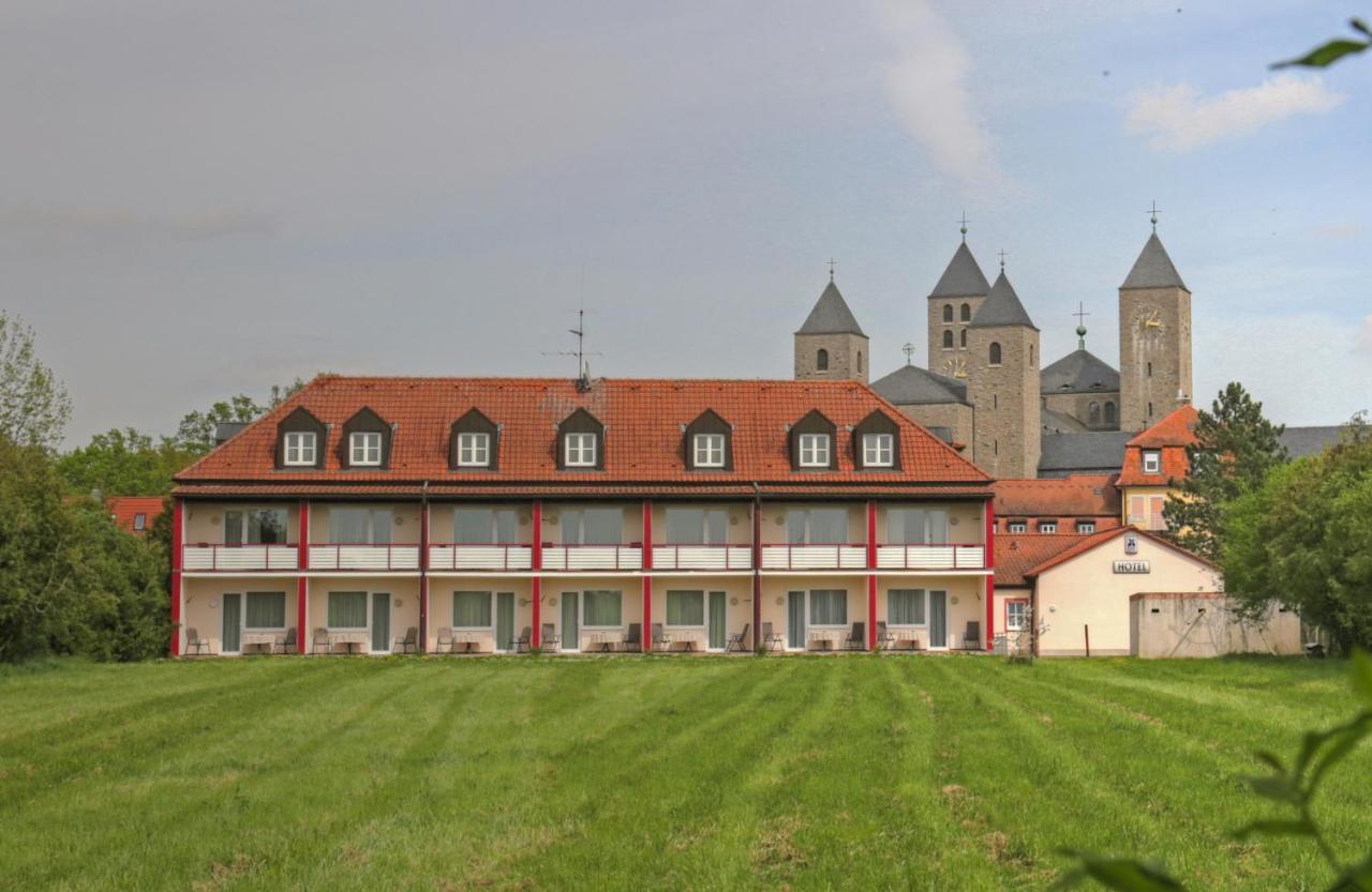 Flair-Hotel Zum Benediktiner Schwarzach am Main Ngoại thất bức ảnh